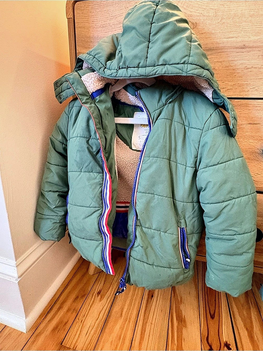 boden Puffer Jacket Green Size 4-5Y